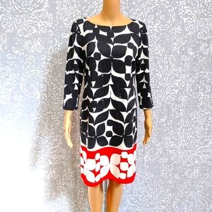 60's/70's Style Mod Retro Vintage Print Shift Dress